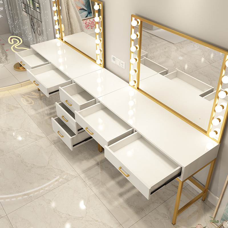 Mesa de maquiagem estúdio foto - Beauty And Makeup Studio avaliação e preço
