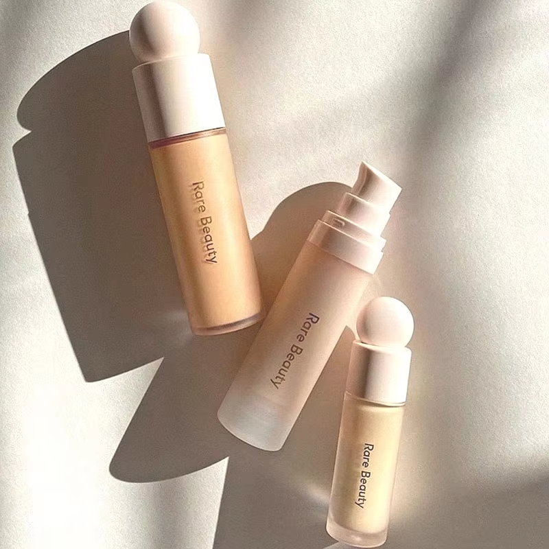 Batom Líquido e Gloss Labial S - Rare Beauty Makeup Highlighter avaliação e preço
