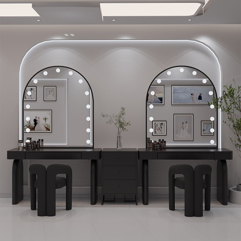 Penteadeira com lâmpada, mesa  - Beauty And Makeup Studio avaliação e preço