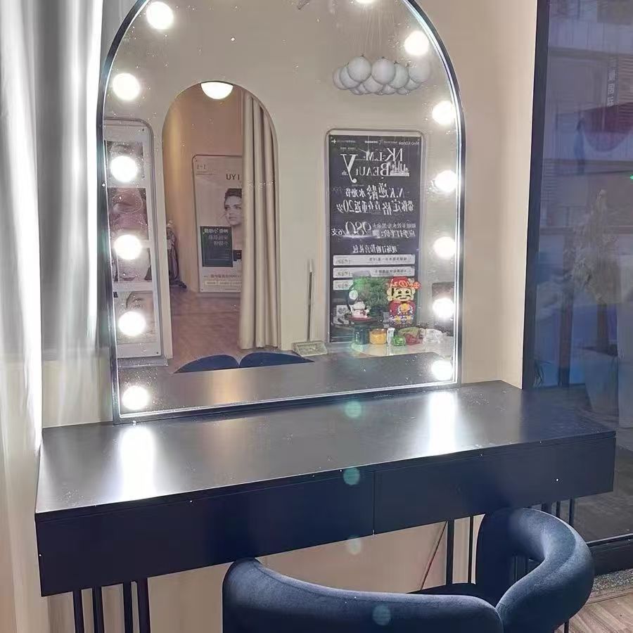 Estilo nórdico sombra estúdio  - Beauty And Makeup Studio avaliação e preço