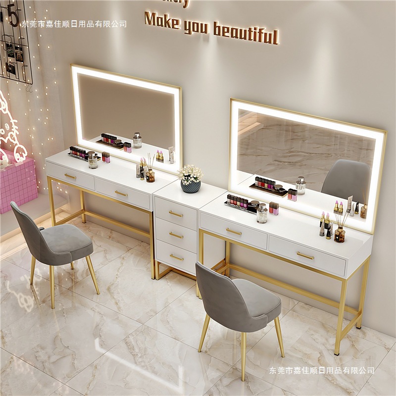 Estúdio de maquiagem para arte - Beauty And Makeup Studio avaliação e preço